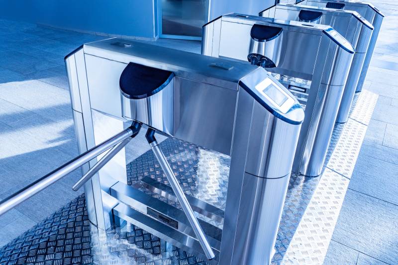 Installation ou remplacement de tourniquets avec badges d'accès pour un bâtiment professionnel à Dieppe